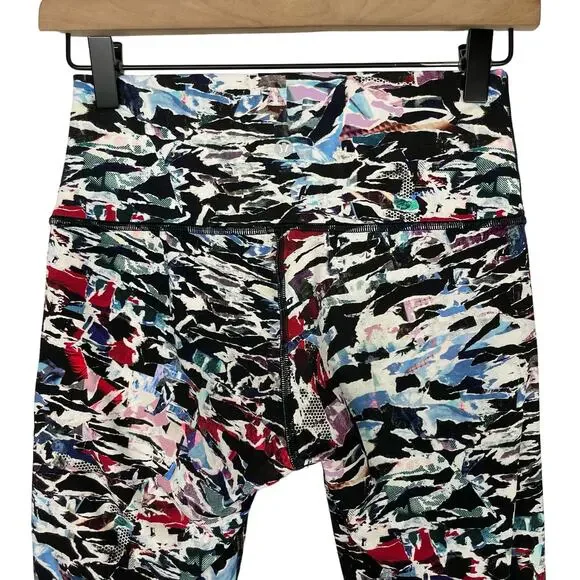 Lululemon | Wunder Under Culture Clash Hi-Rise 1/2 Tight 17" Cropped Leggings - Picture 6 of 9
